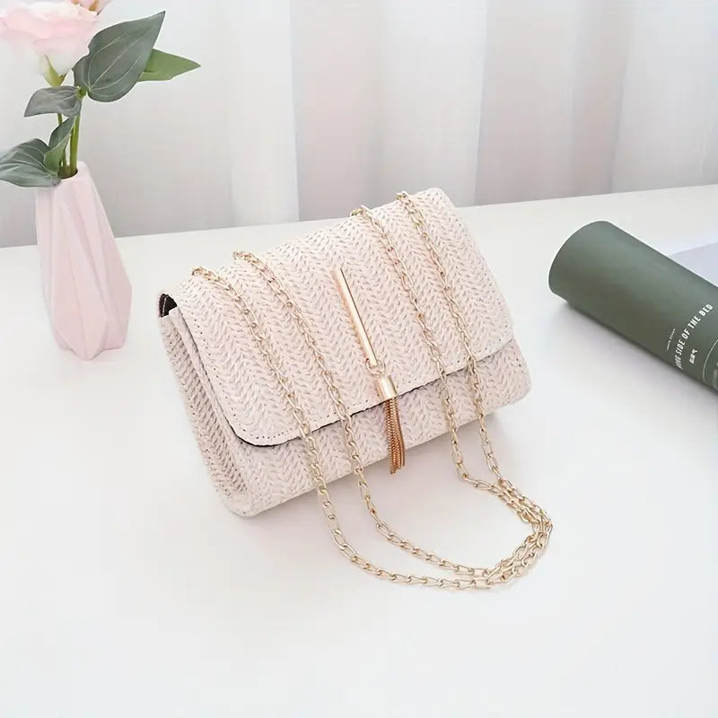 Visually Appealing Woven Crossbody Bag
