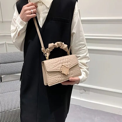Women's Crocodile Pattern Bag Pleated Handle